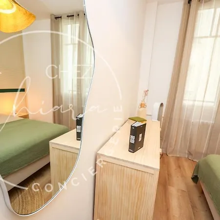 Eiffel Tower Charming And Modern Flat Apartment Paris