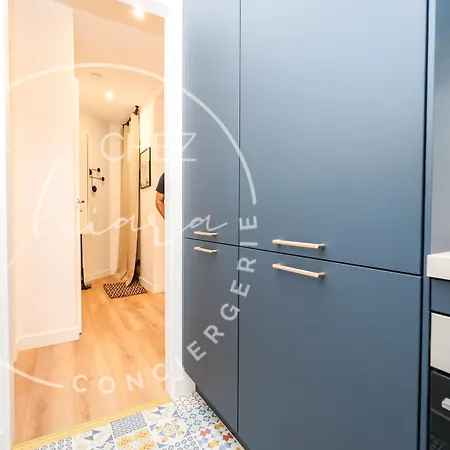 Lägenhet Eiffel Tower Charming And Modern Flat