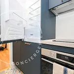 Eiffel Tower Charming And Modern Flat Апартаменты Париж